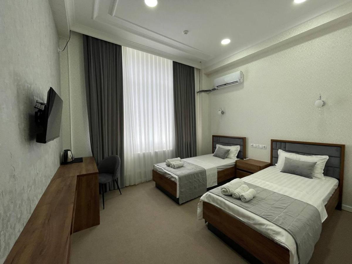 Emin Hotel 페르가나 외부 사진